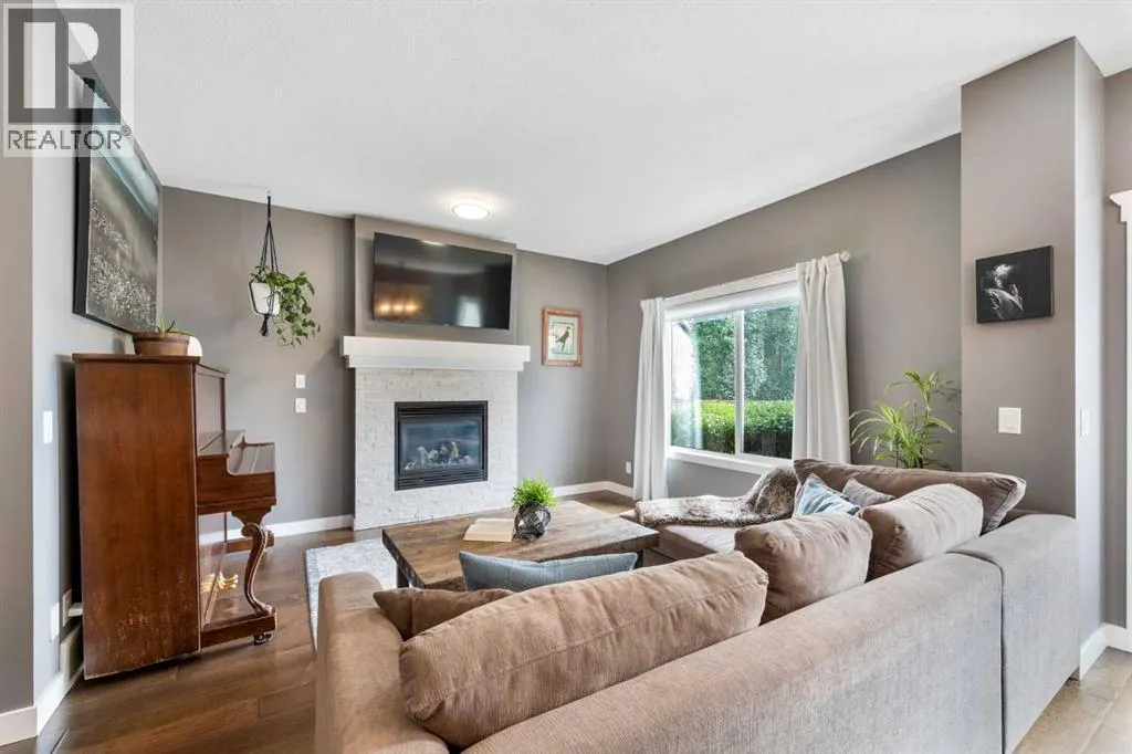 112 Kingsbridge Way