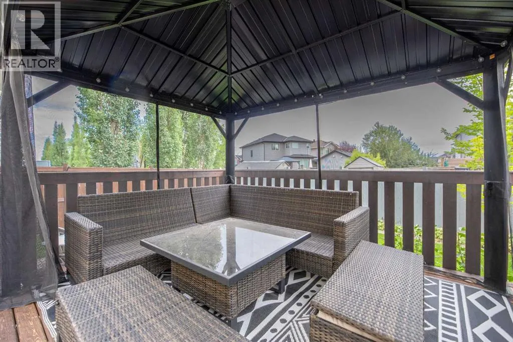 112 Kingsbridge Way