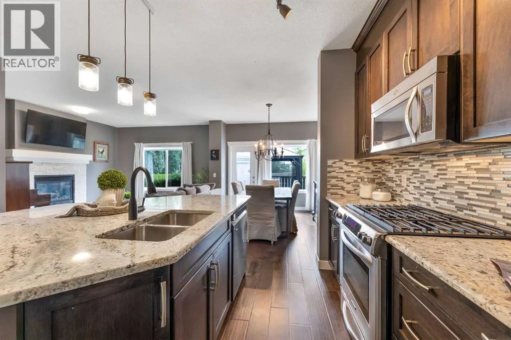 112 Kingsbridge Way