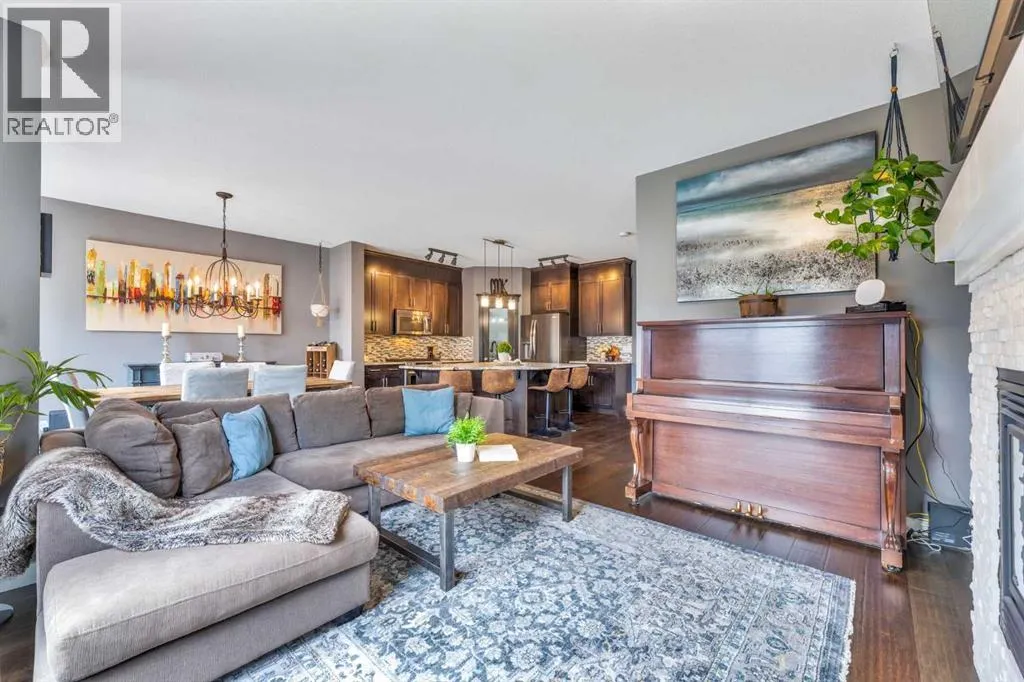 112 Kingsbridge Way