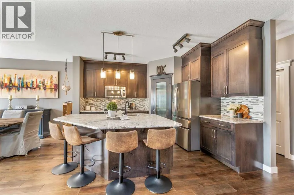 112 Kingsbridge Way