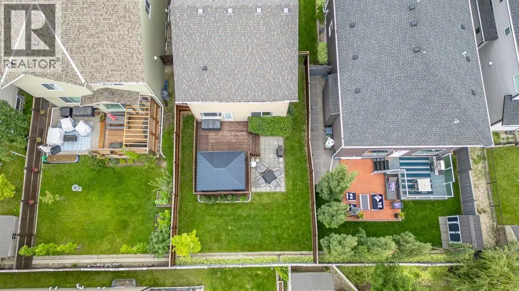 112 Kingsbridge Way