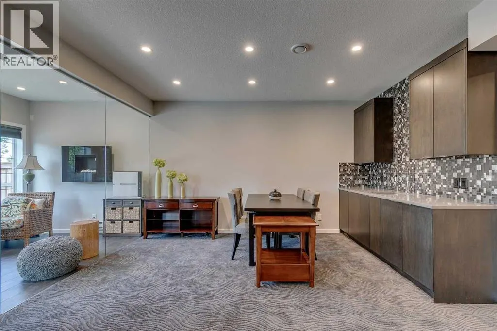 18 Marquis Cove SE
