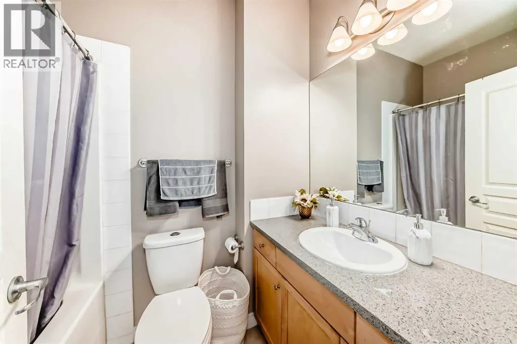 20, 169 Rockyledge View NW