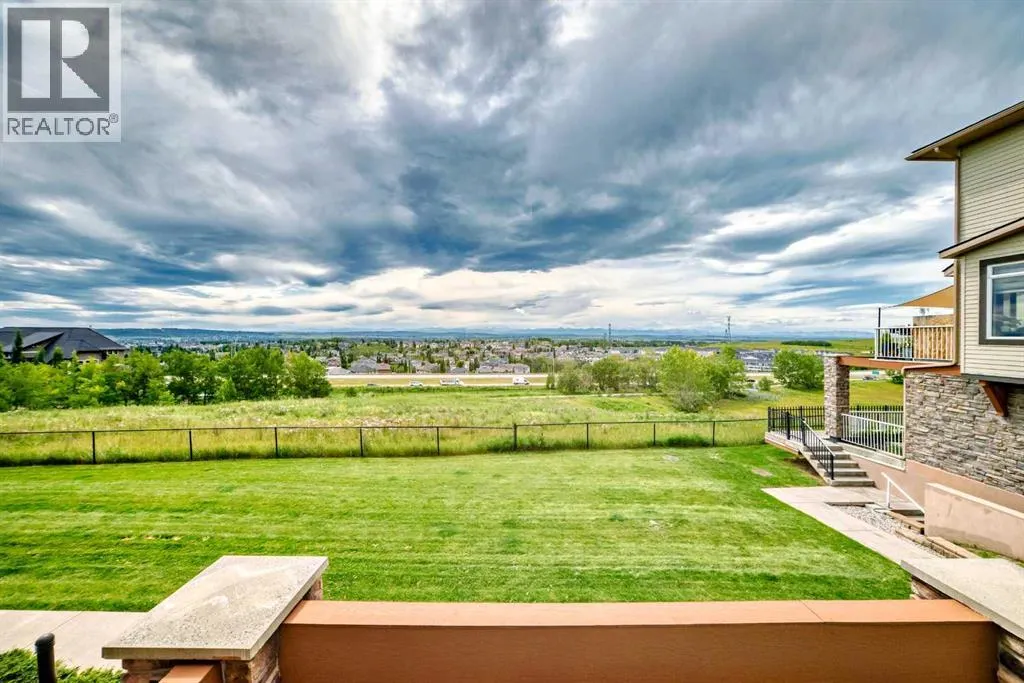 20, 169 Rockyledge View NW