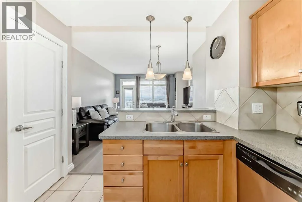 20, 169 Rockyledge View NW