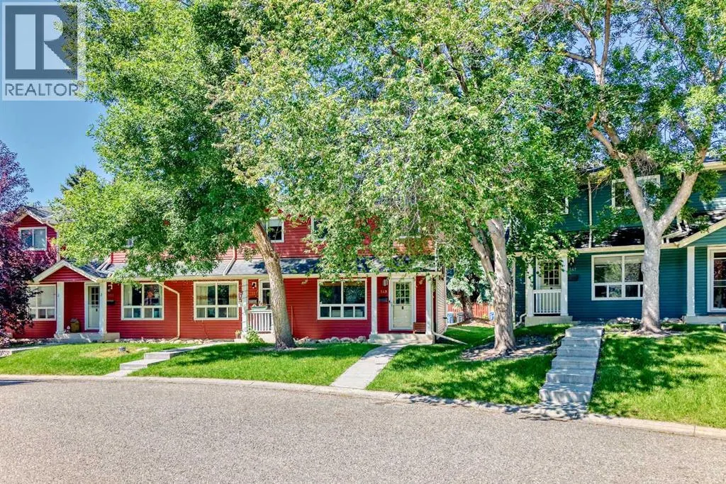 549 Queenston Gardens SE