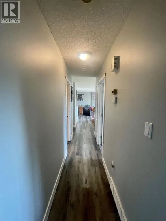 5301 15 Ave