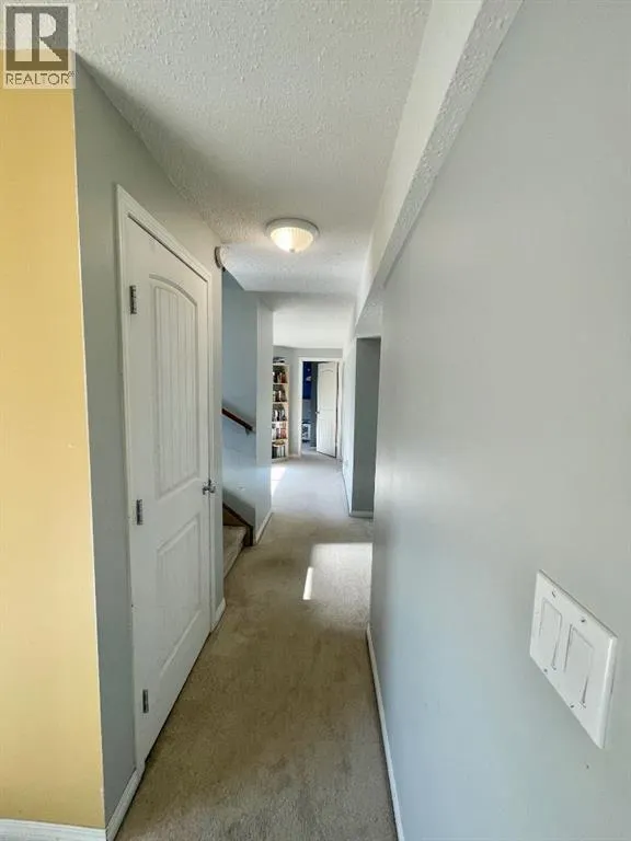 5301 15 Ave