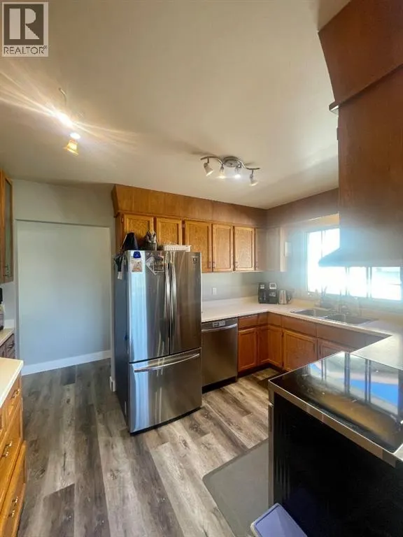 5301 15 Ave