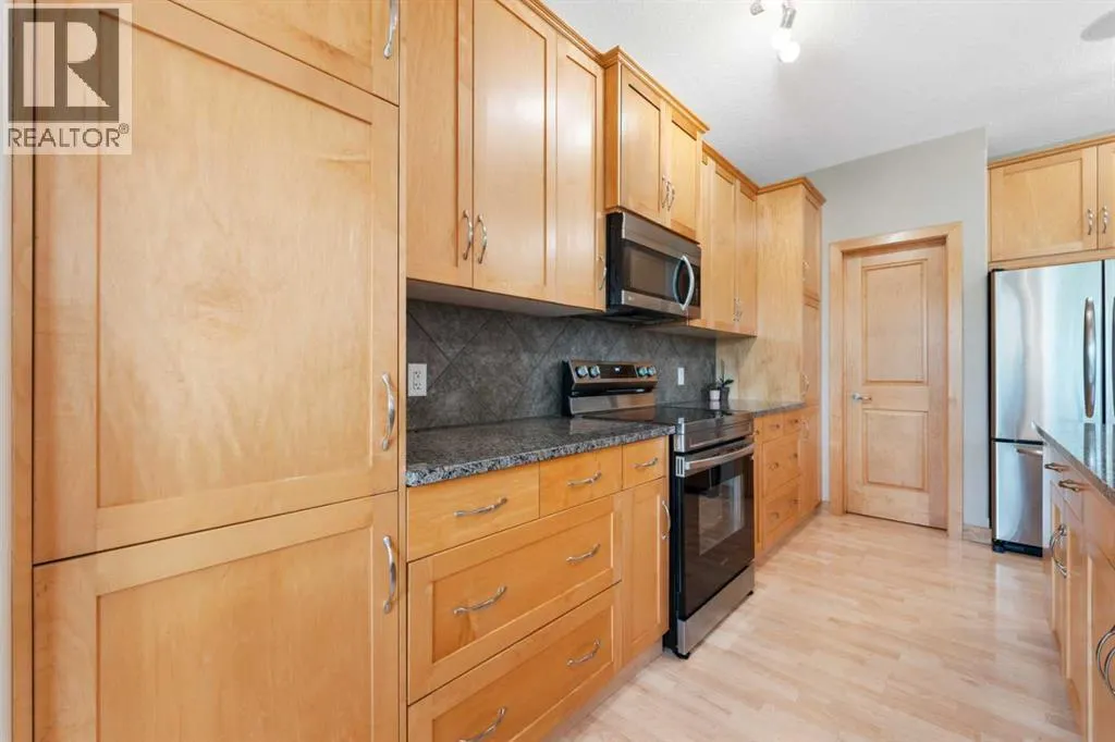 155 Autumn Close SE