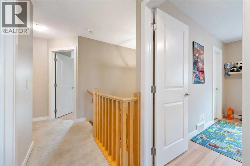 155 Autumn Close SE