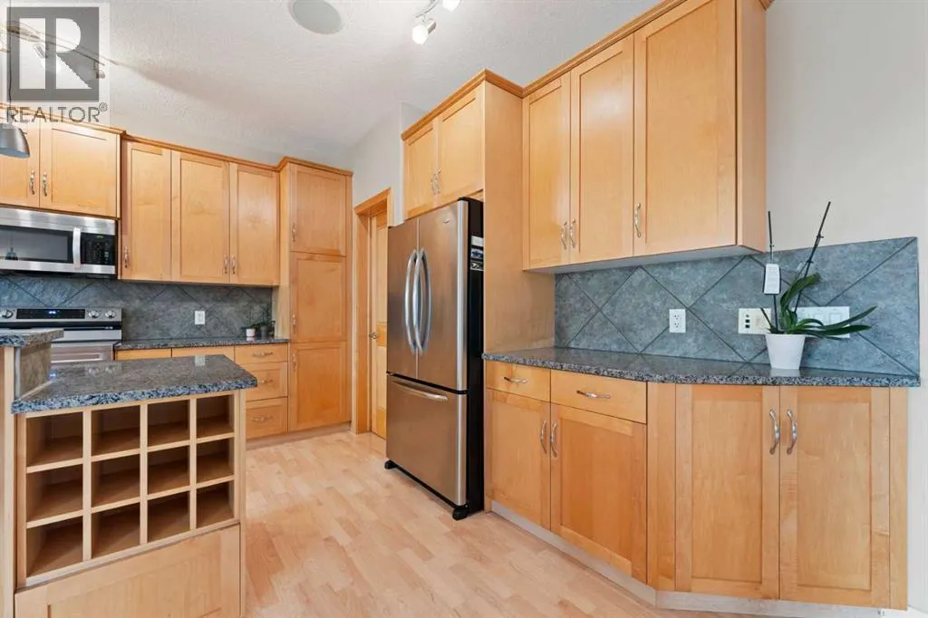 155 Autumn Close SE