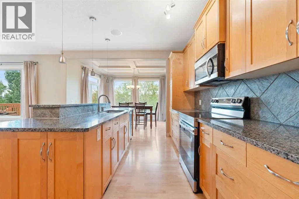 155 Autumn Close SE
