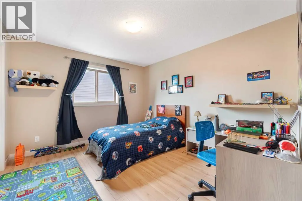 155 Autumn Close SE