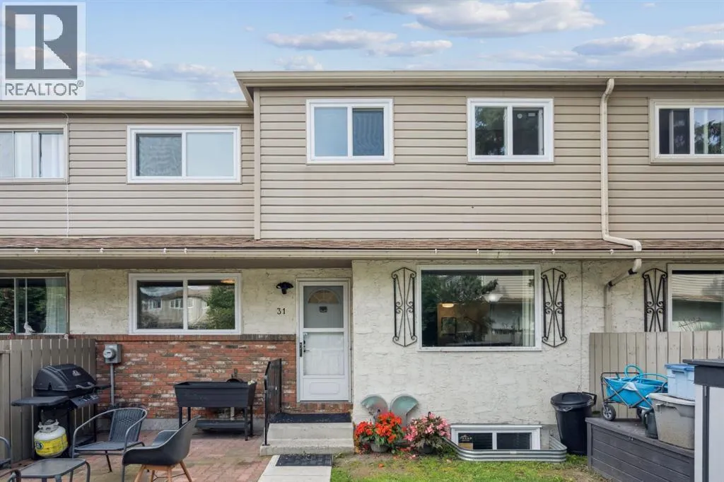 31N, 203 Lynnview Road SE