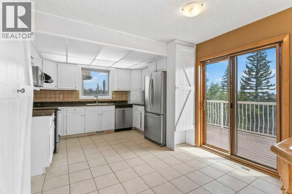 79 Edgeland Road NW