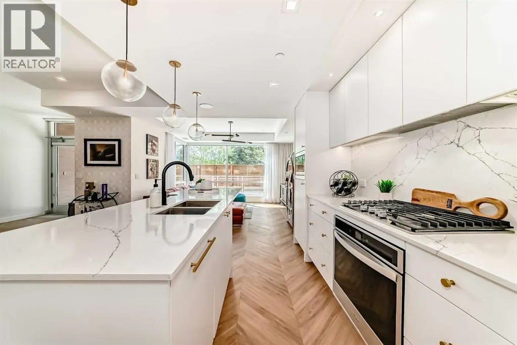 106, 8505 Broadcast Avenue SW