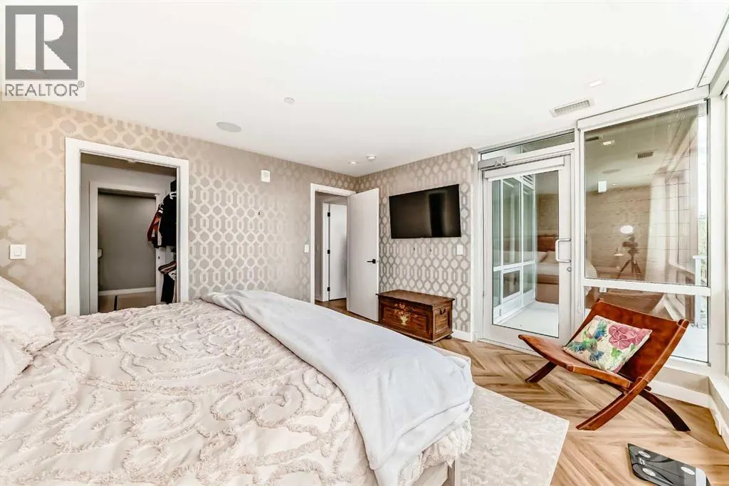 106, 8505 Broadcast Avenue SW