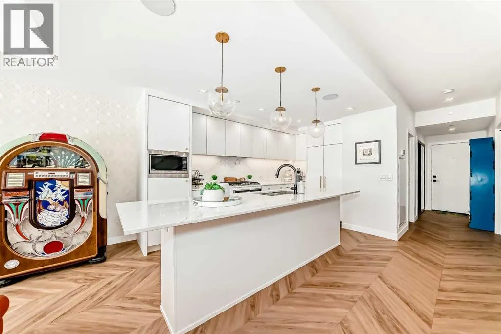 106, 8505 Broadcast Avenue SW