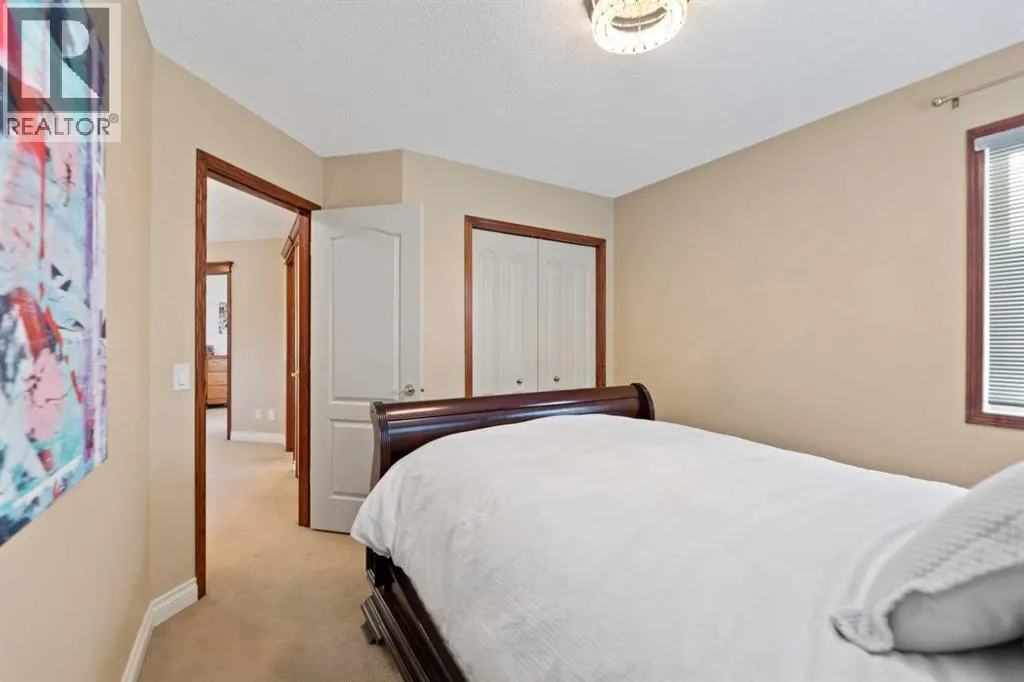 182 Sienna Park Drive SW