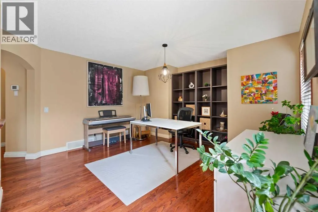 182 Sienna Park Drive SW