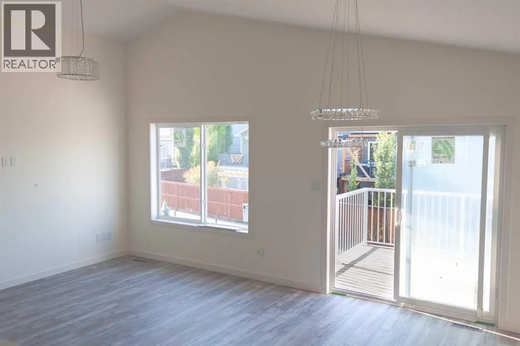 161 Rivergrove Chase W