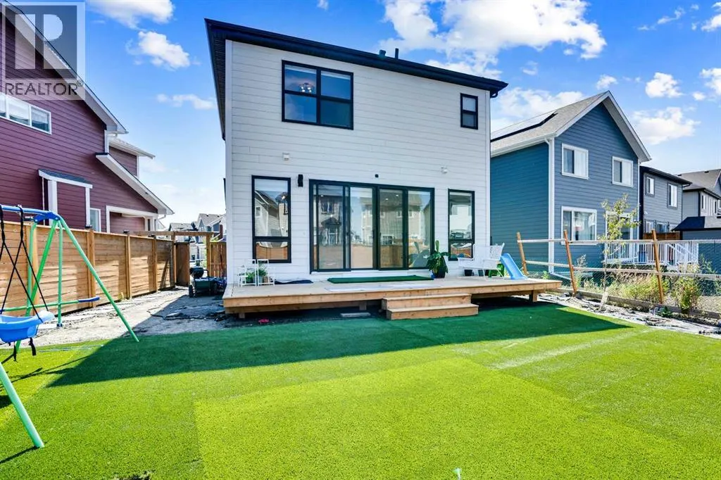 38 Magnolia Court SE
