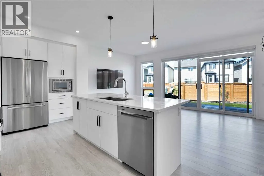 38 Magnolia Court SE