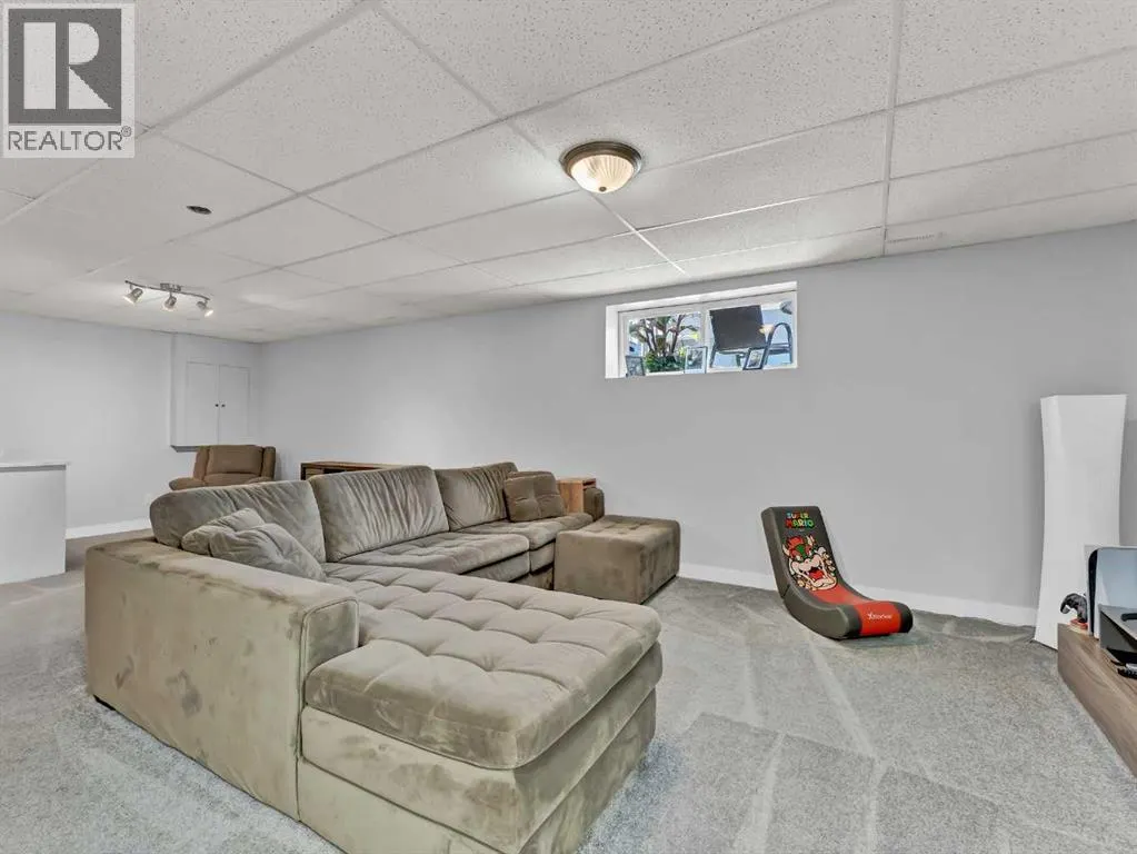 49 Vista Road SE