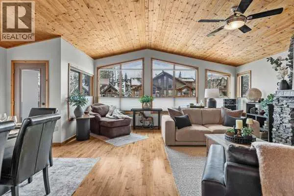 101 Wapiti Close