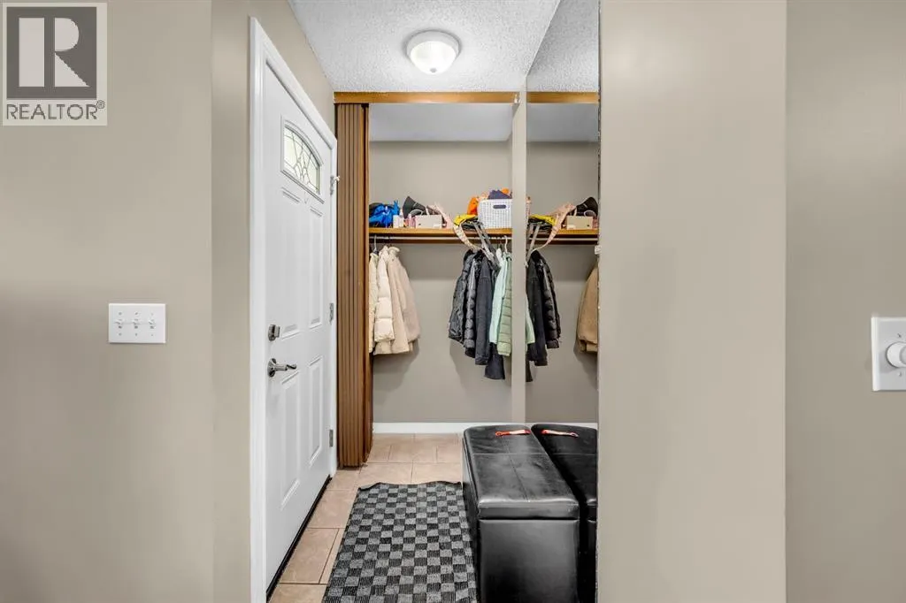 2417, 3500 Varsity Drive NW