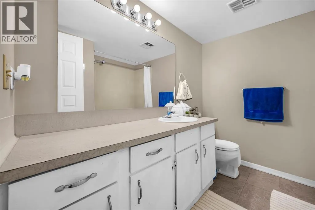 2417, 3500 Varsity Drive NW