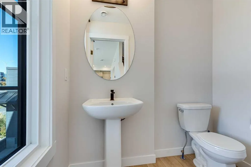 121, 380 Seton Villas SE