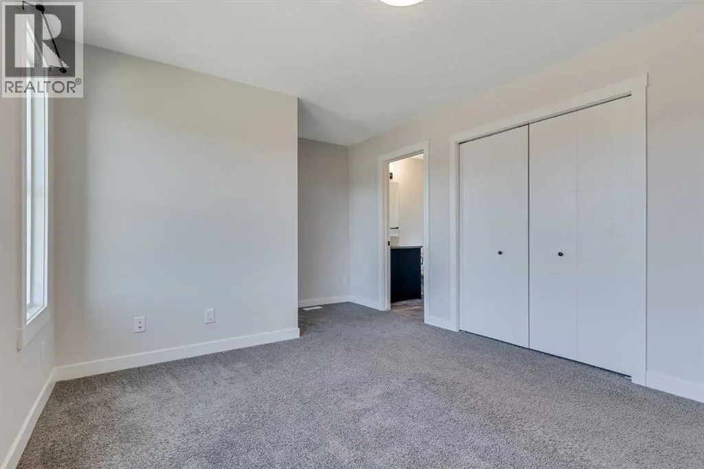 121, 380 Seton Villas SE