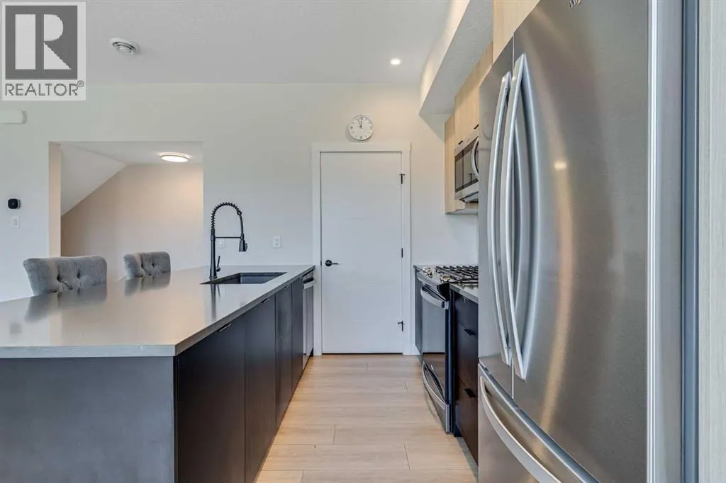121, 380 Seton Villas SE