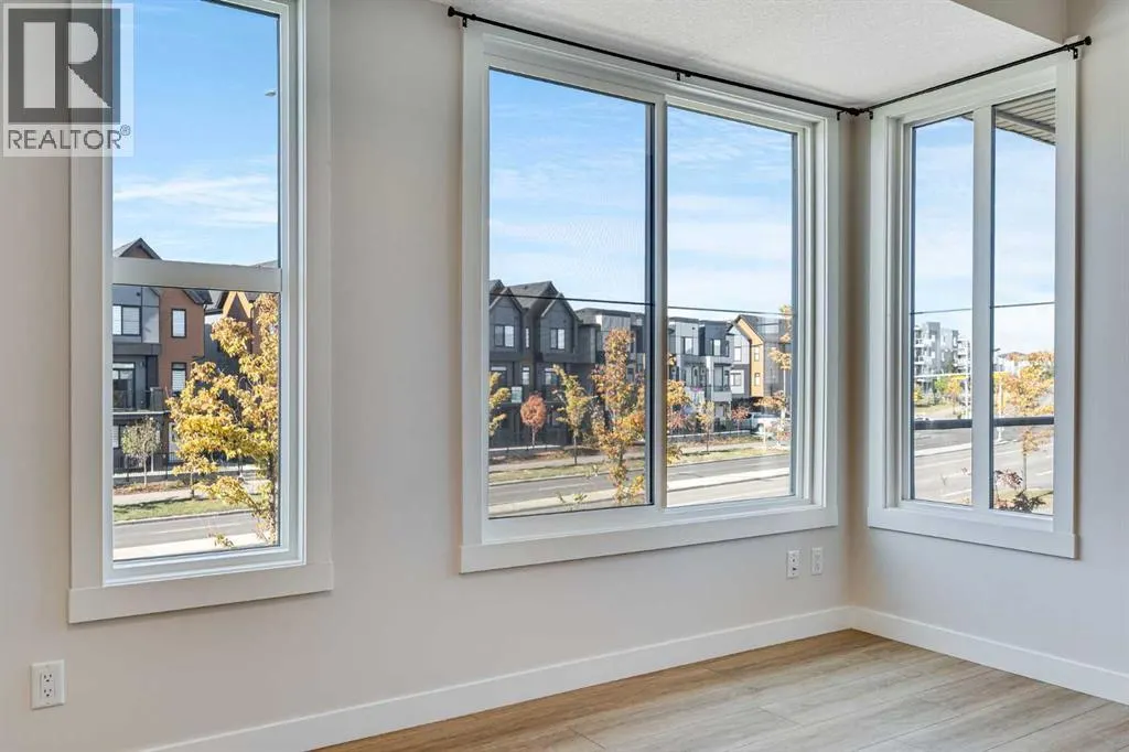 121, 380 Seton Villas SE