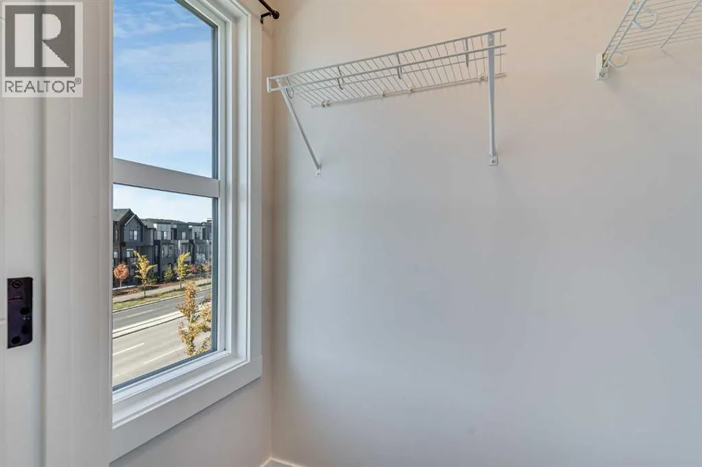 121, 380 Seton Villas SE