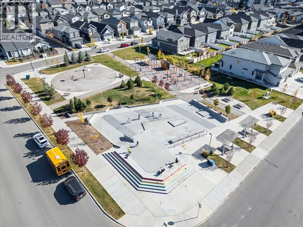 121, 380 Seton Villas SE