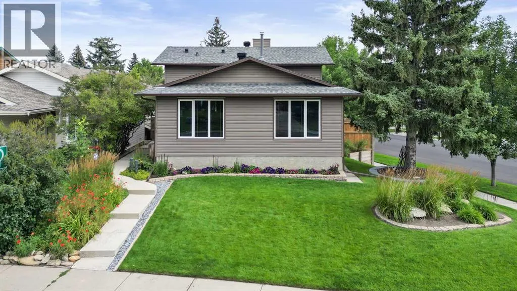 103 Sandarac Place NW