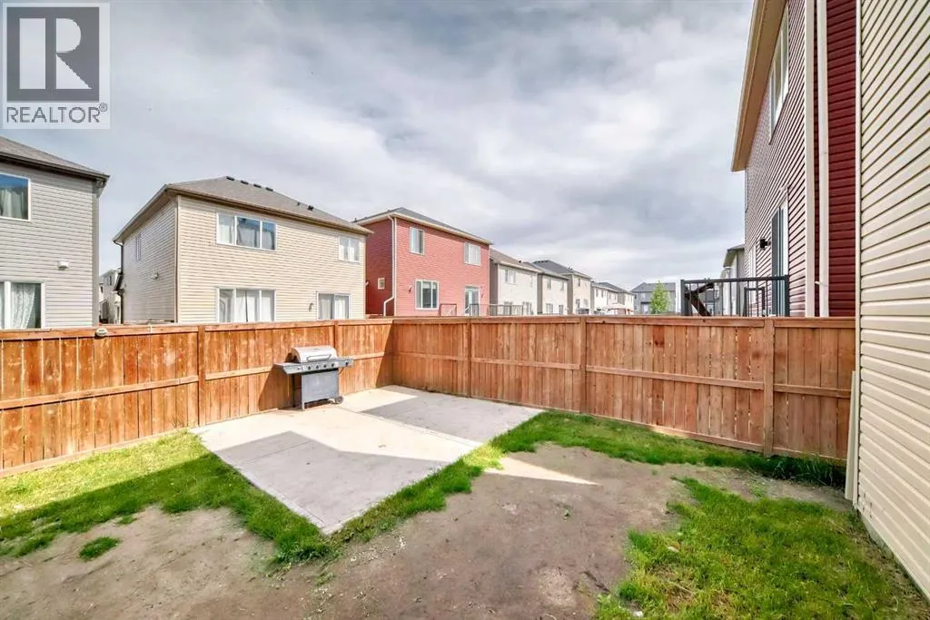 222 Cityside Road NE