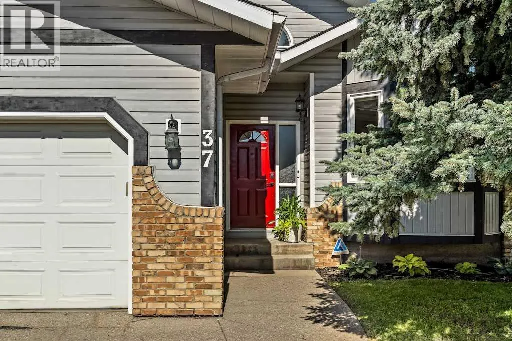 37 Woodmark Place SW