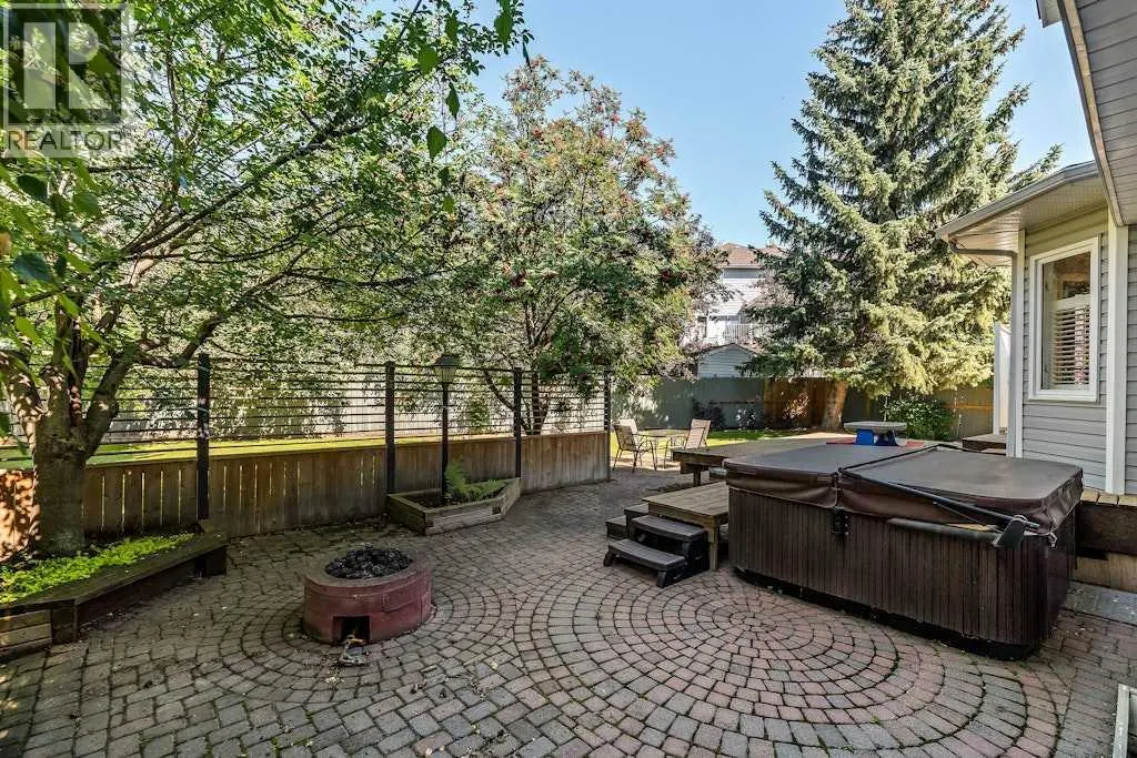37 Woodmark Place SW