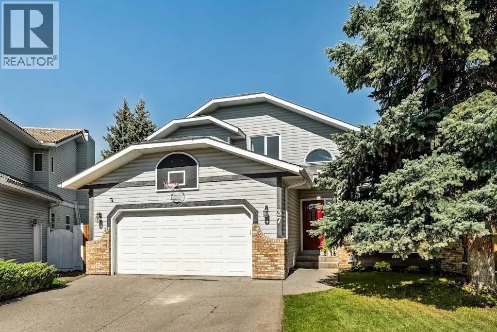 37 Woodmark Place SW