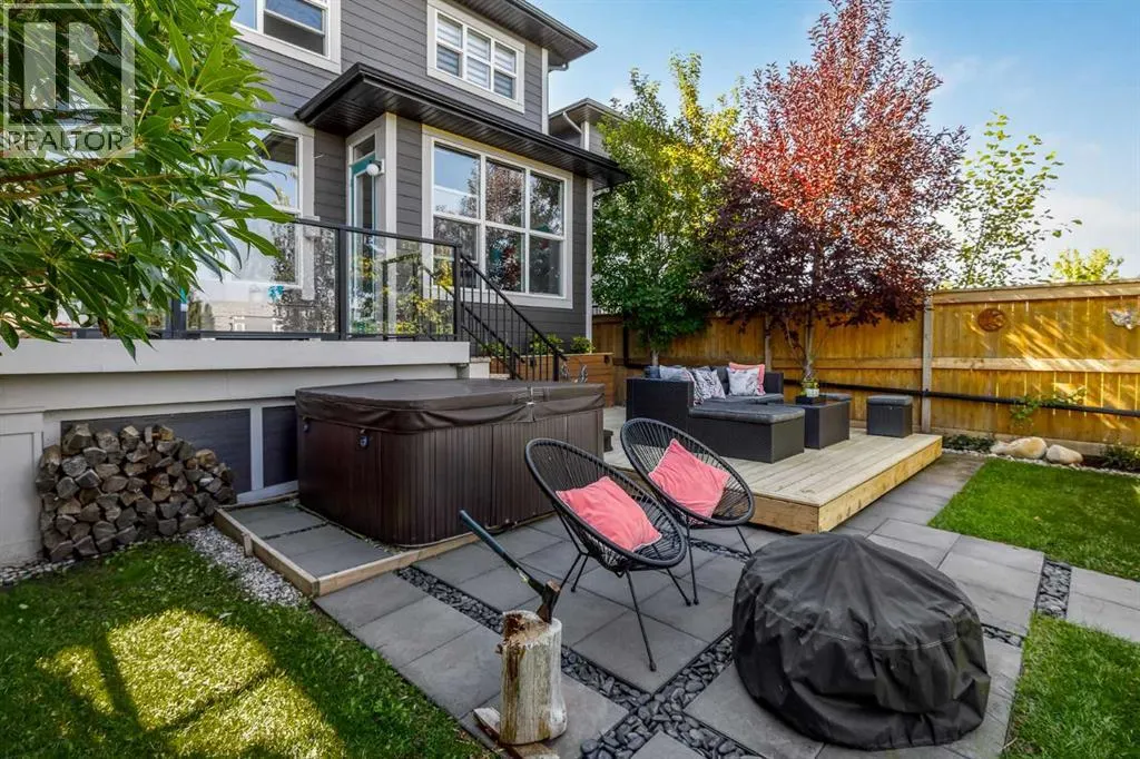 10 Cranbrook Hill SE