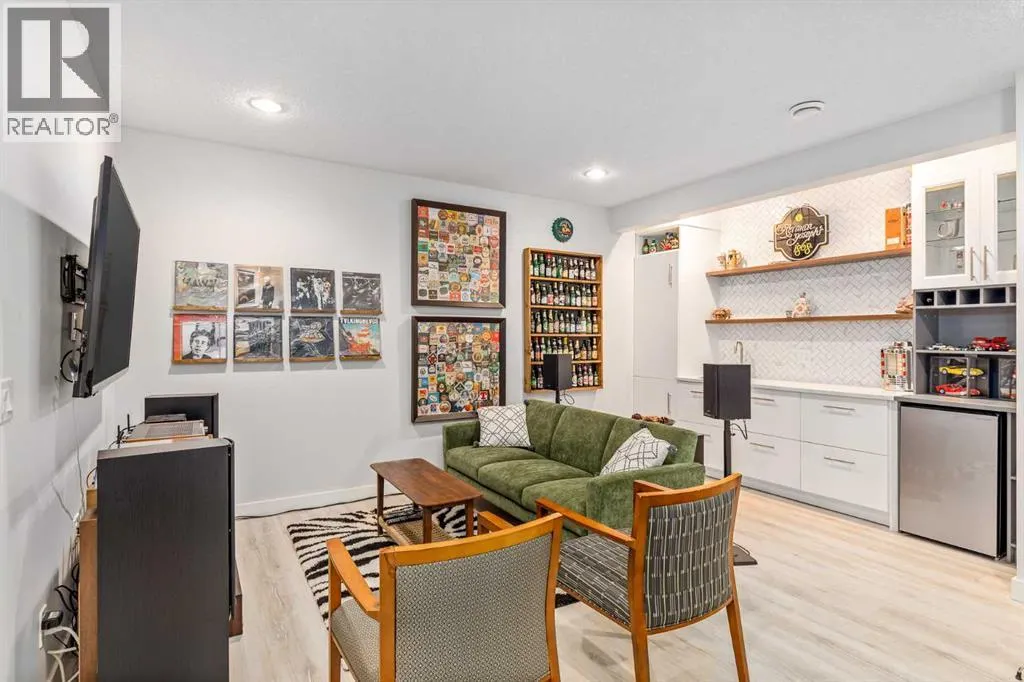 10 Cranbrook Hill SE
