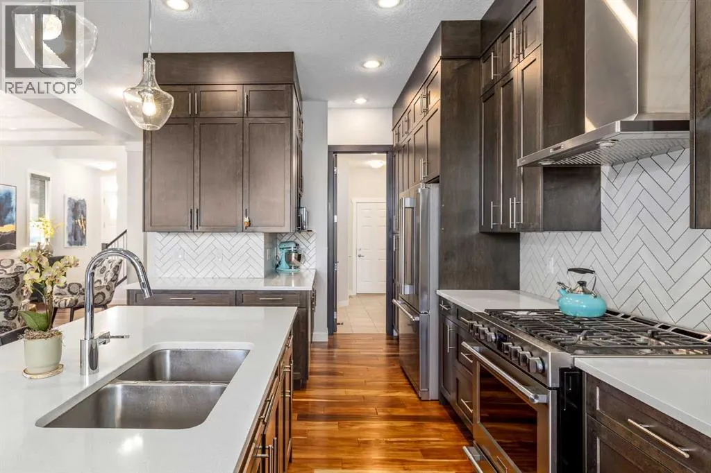 10 Cranbrook Hill SE
