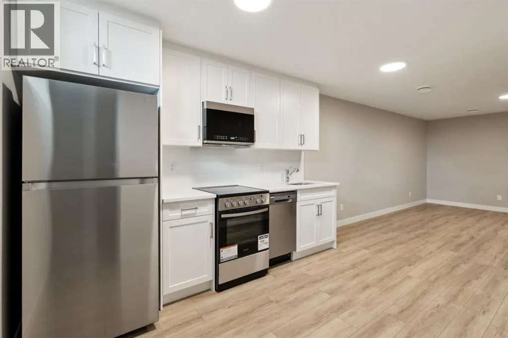 18 Alderwood Close SE