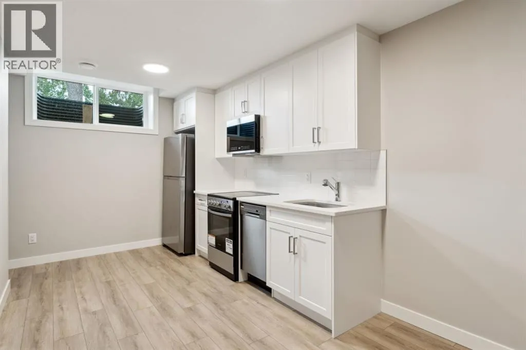 18 Alderwood Close SE