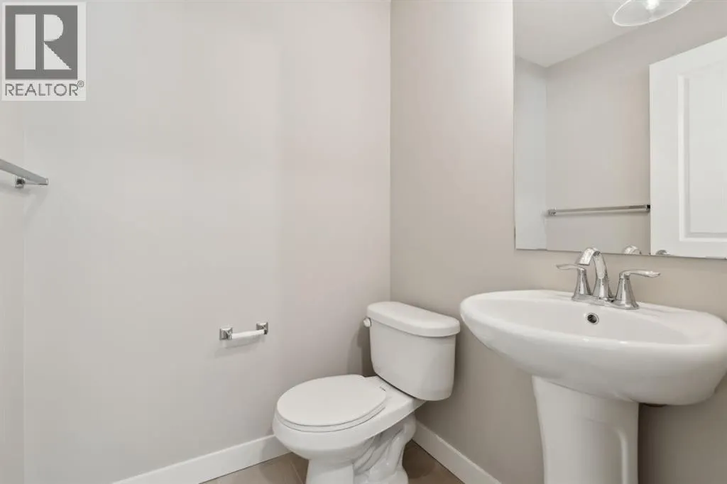 18 Alderwood Close SE